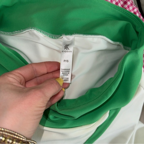 Kyodan Golf Tennis Skirt kelly Green colorblock contrast Skort asymmetrical mini - Picture 4 of 5